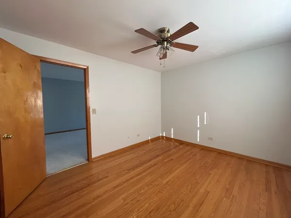 $2,000 | 5350 North Central Avenue, Unit 1, Chicago, IL 60630