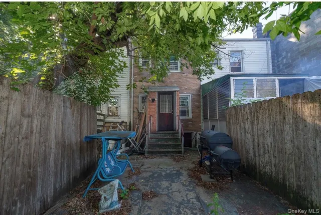 $499,000 | 152-09 118th Avenue | South Jamaica