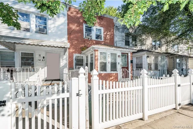 $499,000 | 152-09 118th Avenue | South Jamaica