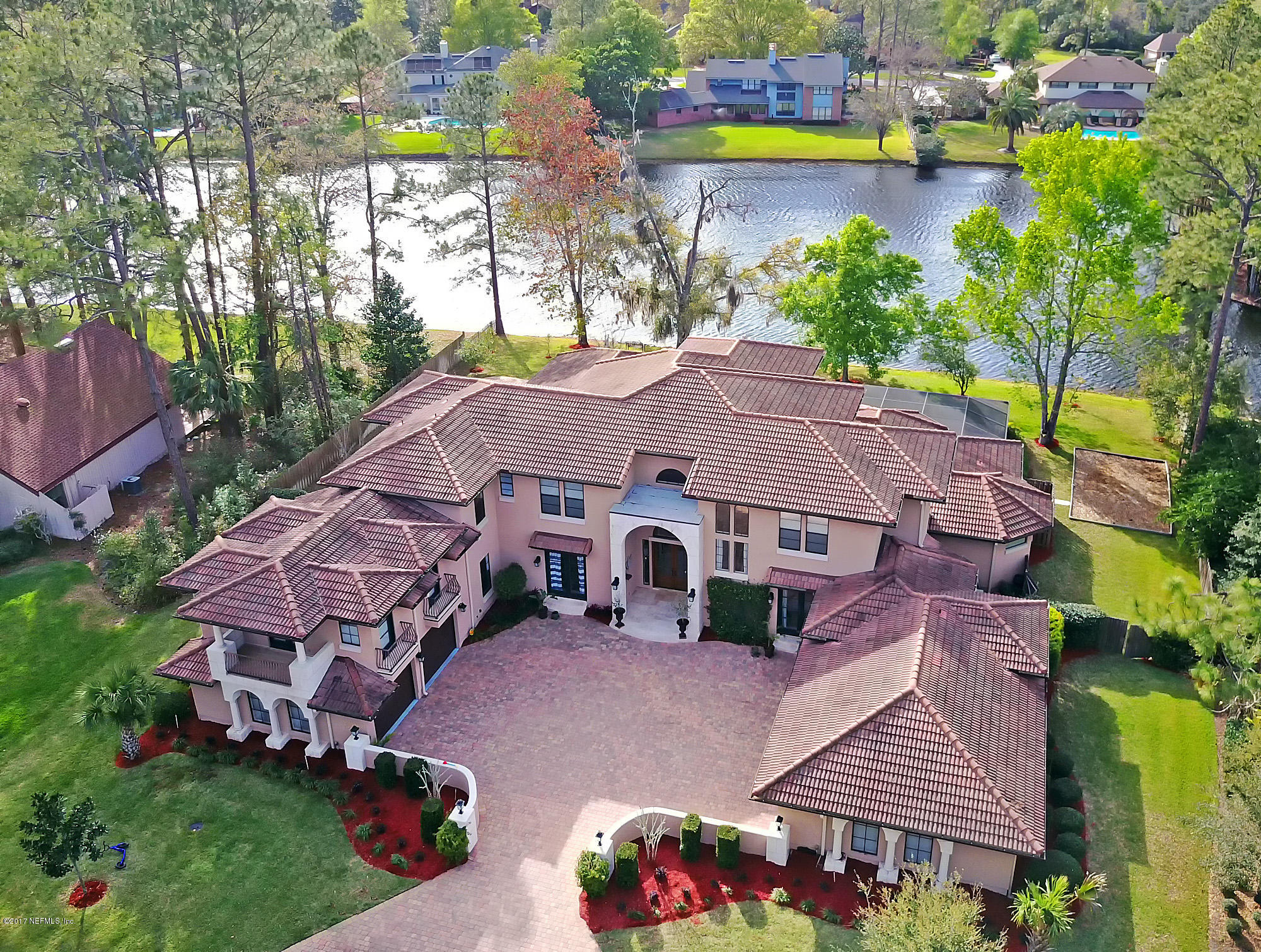 8074 Green Glade Road Jacksonville, FL 32256 - Photo 67 of 71 an aerial view of house with yard