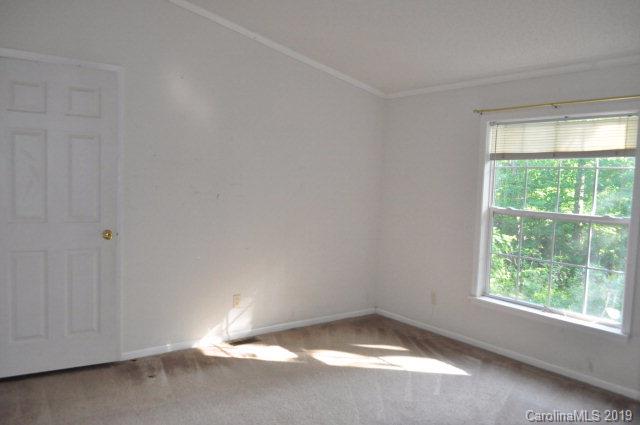 1377 West Payne Road Marion, NC 28752 - Photo 13 of 14 Gallery Image 13