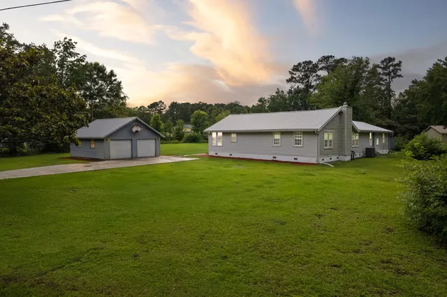 $415,000 | 245 Lake Drive, Summerville, SC 29483