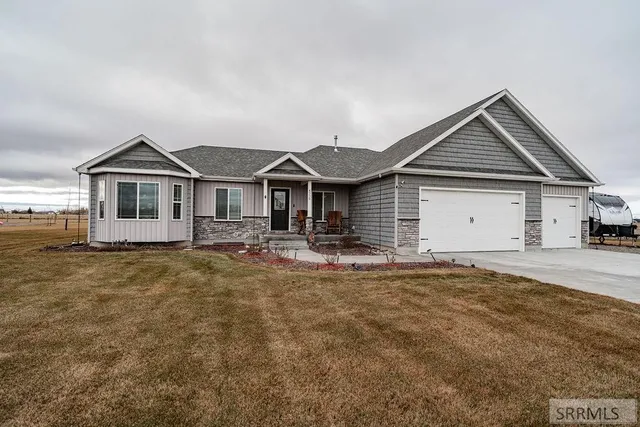 $634,999 | 4330 East 240 North, Rigby, ID 83442