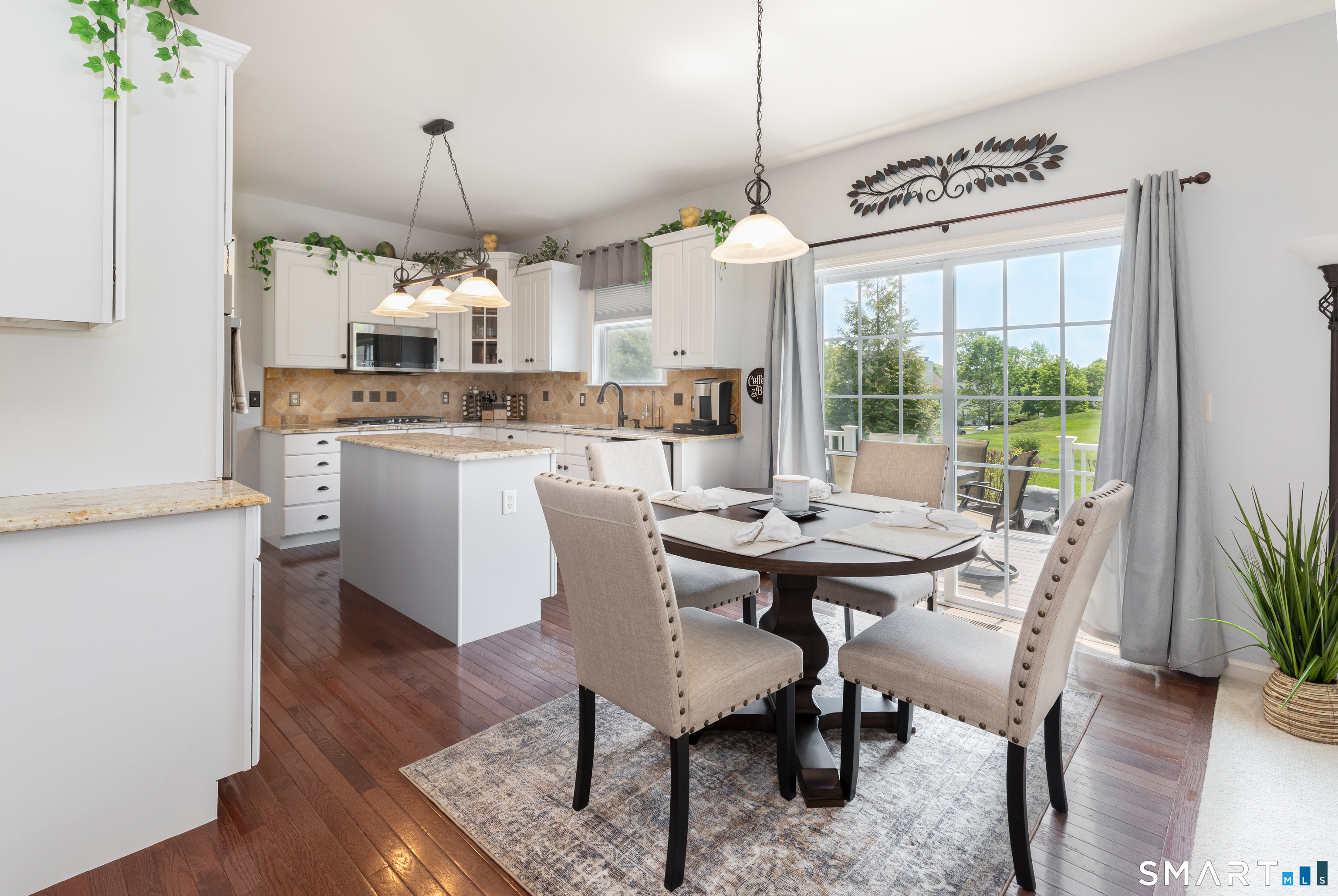 1 Independence Circle, Unit 1 Middlebury, CT 06762 - Photo 9 of 34
