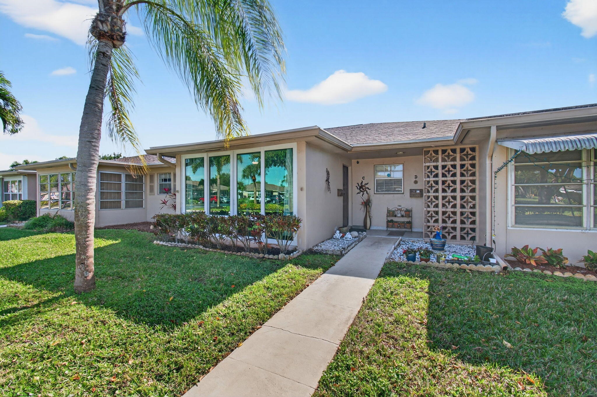1320 High Point Place South, Unit C Delray Beach, FL 33445 - Photo 3 of 56 Front view of villa (2)