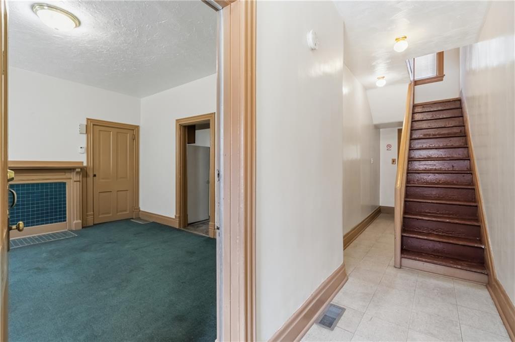 1011 Constance Street Pittsburgh, PA 15212 - Photo 36 of 45