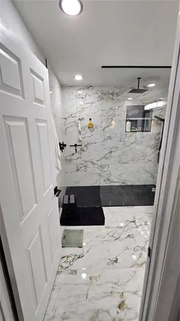 $2,695 | 10633 Windsor Place, Orlando, FL 32821