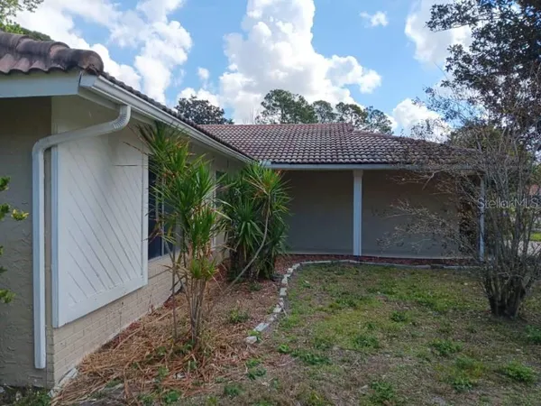 $2,695 | 10633 Windsor Place, Orlando, FL 32821