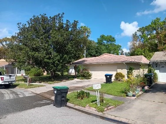 $2,695 | 10633 Windsor Place, Orlando, FL 32821