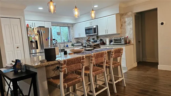 $2,695 | 10633 Windsor Place, Orlando, FL 32821