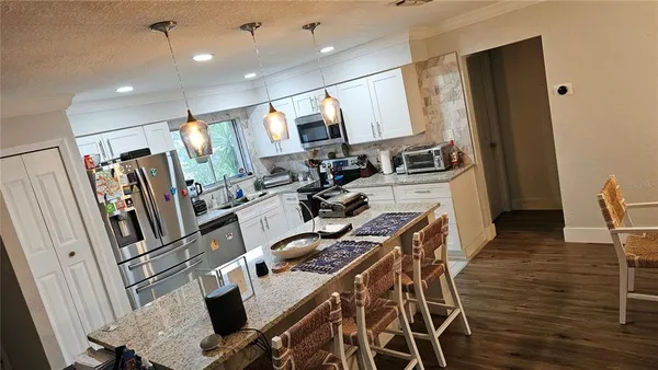 $2,695 | 10633 Windsor Place, Orlando, FL 32821