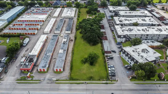 $350,000 | 1051 Burke Road, Pasadena, TX 77506