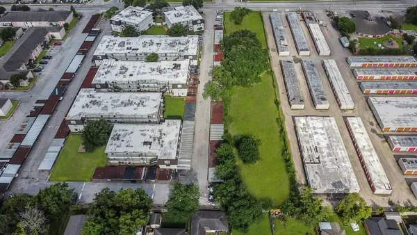 $350,000 | 1051 Burke Road, Pasadena, TX 77506