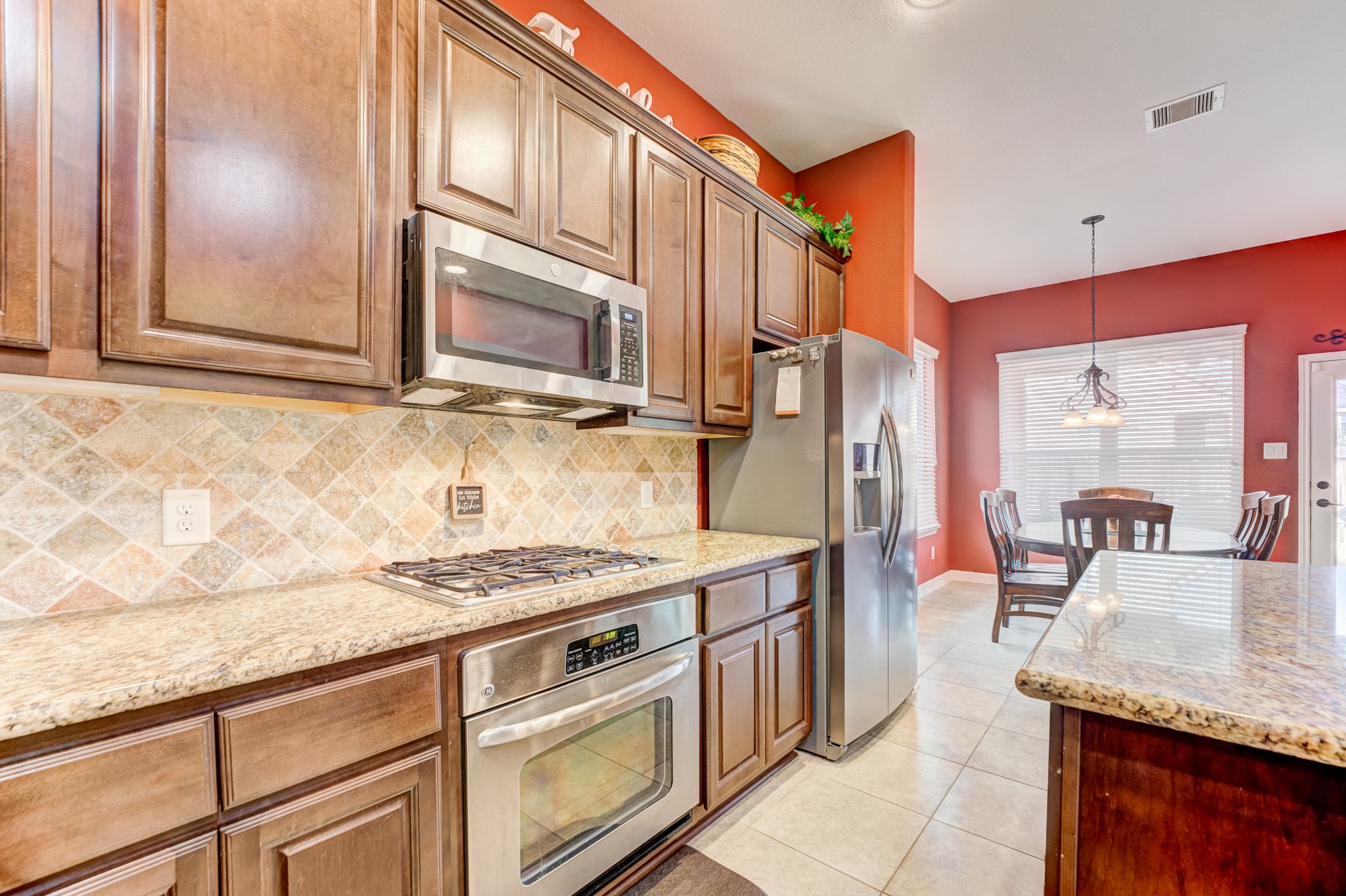 25807 Northcrest Drive Spring, TX 77389 - Photo 13 of 49 Kitchen