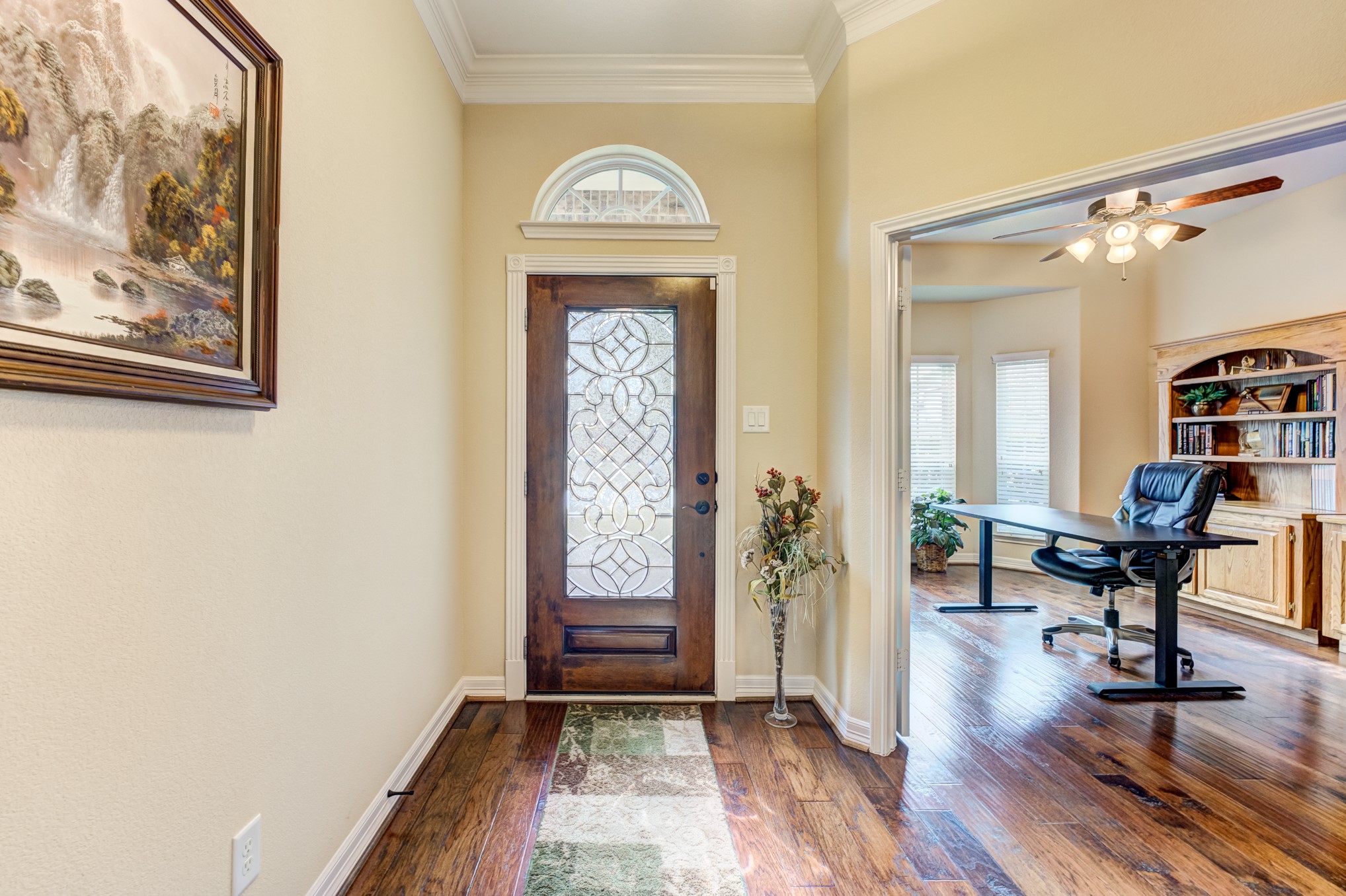 25807 Northcrest Drive Spring, TX 77389 - Photo 3 of 49 Foyer/Office