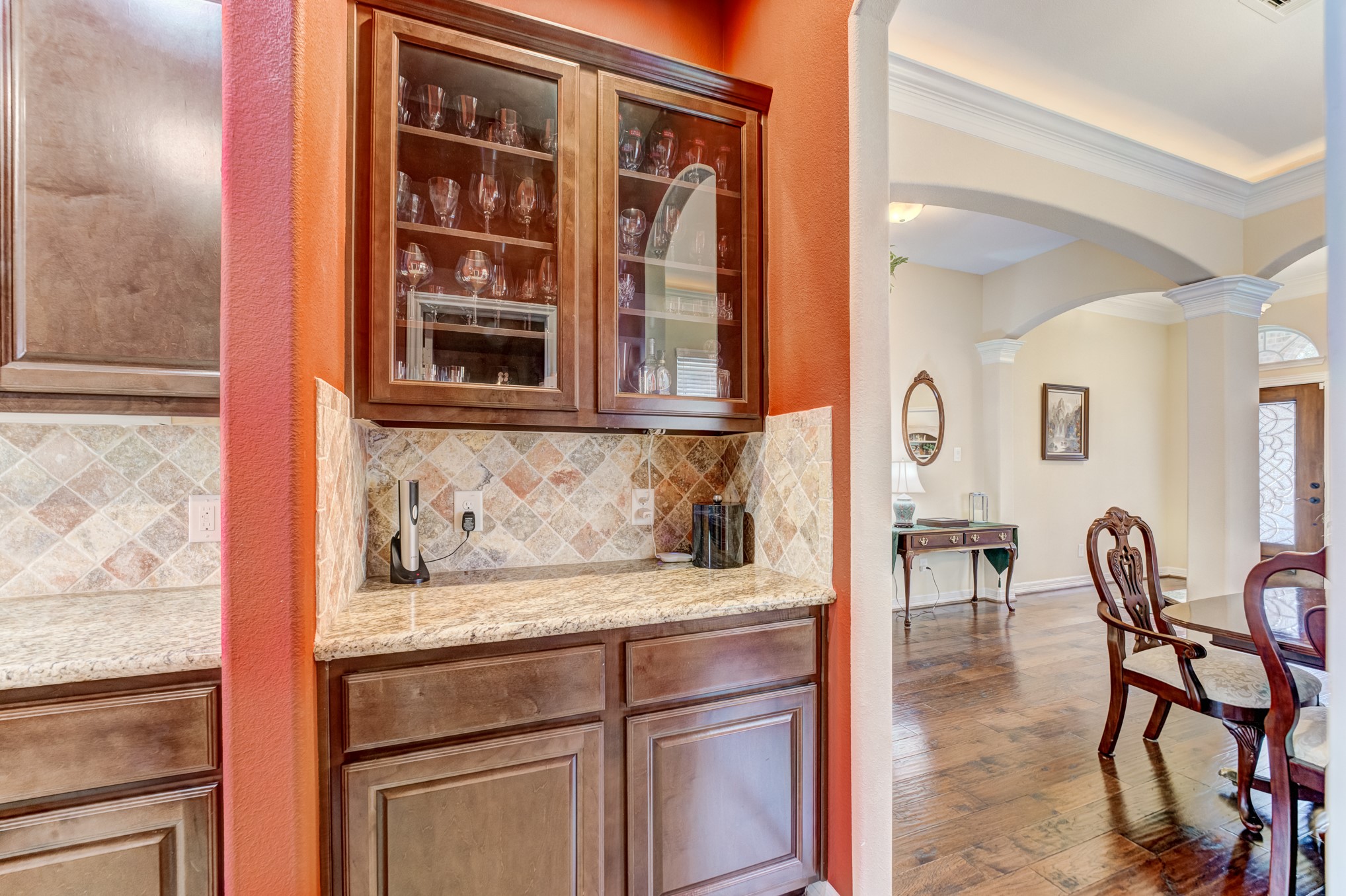 25807 Northcrest Drive Spring, TX 77389 - Photo 9 of 49 Butler's Pantry