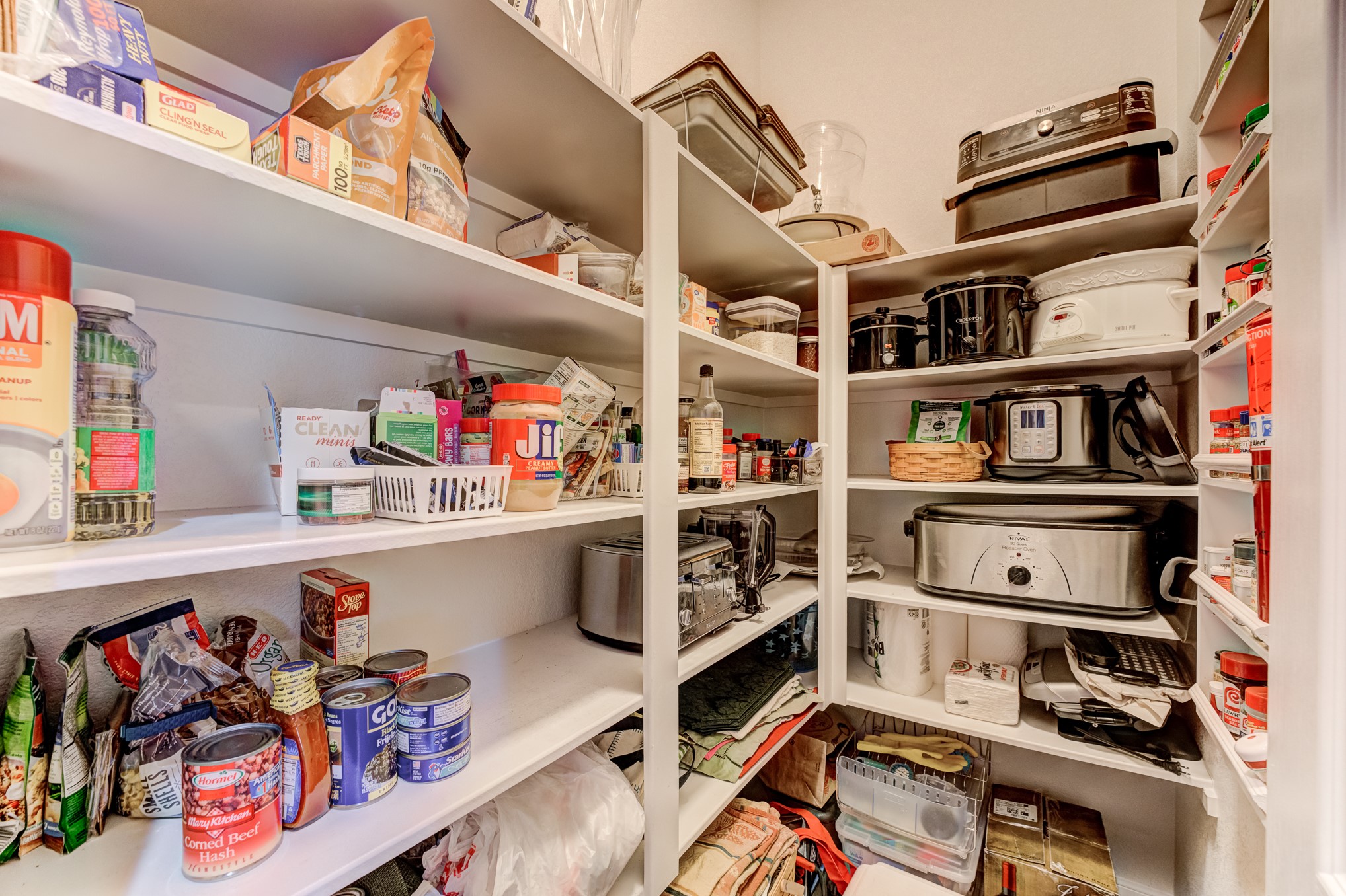 25807 Northcrest Drive Spring, TX 77389 - Photo 10 of 49 Walk In Pantry