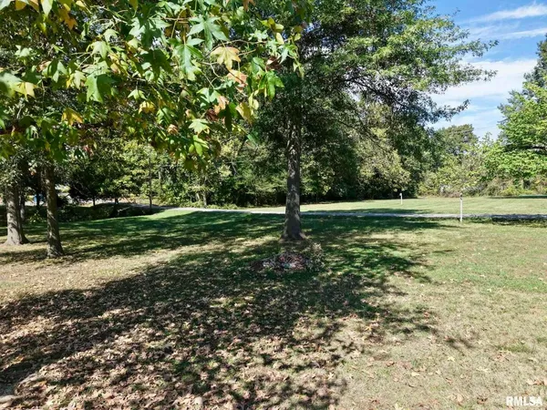$280,000 | 1209 Election Drive, Benton, IL 62812