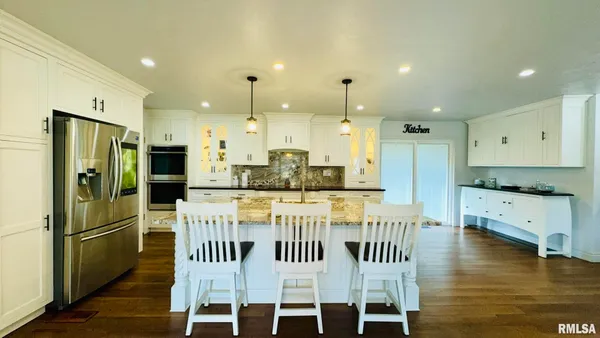 $280,000 | 1209 Election Drive, Benton, IL 62812