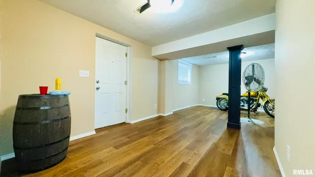 $280,000 | 1209 Election Drive, Benton, IL 62812