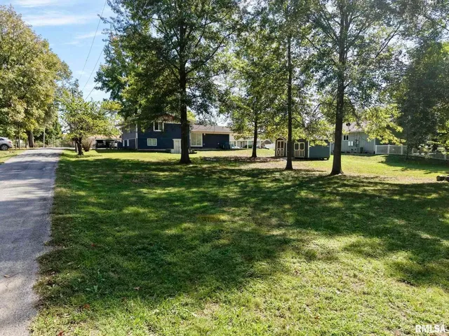 $280,000 | 1209 Election Drive, Benton, IL 62812