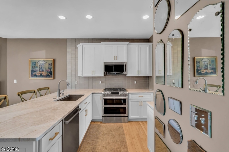 70 Bertrand Island Road Mount Arlington, NJ 07856 - Photo 12 of 40