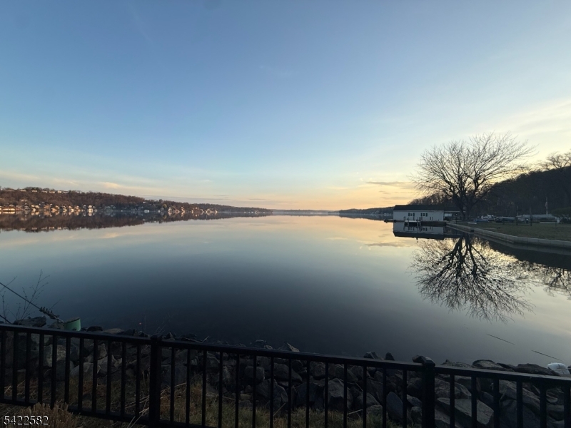 70 Bertrand Island Road Mount Arlington, NJ 07856 - Photo 3 of 40