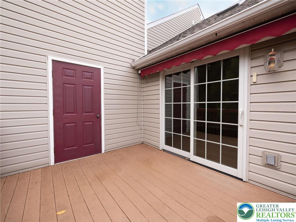 3217 Garfield Avenue, Unit E Reading, PA 19605 - Photo 33 of 45 a view of empty room with windows