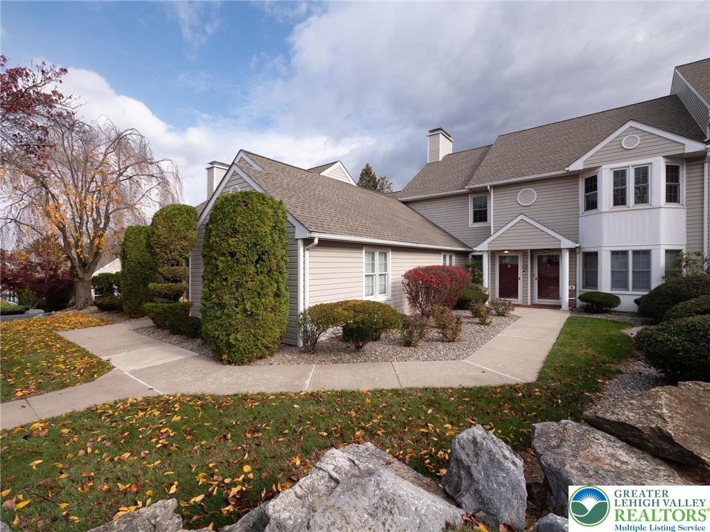 3217 Garfield Avenue, Unit E Reading, PA 19605 - Photo 39 of 45 a front view of a house with sitting area