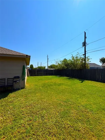 $280,000 | 1706 East Arlington Avenue, Fort Worth, TX 76104
