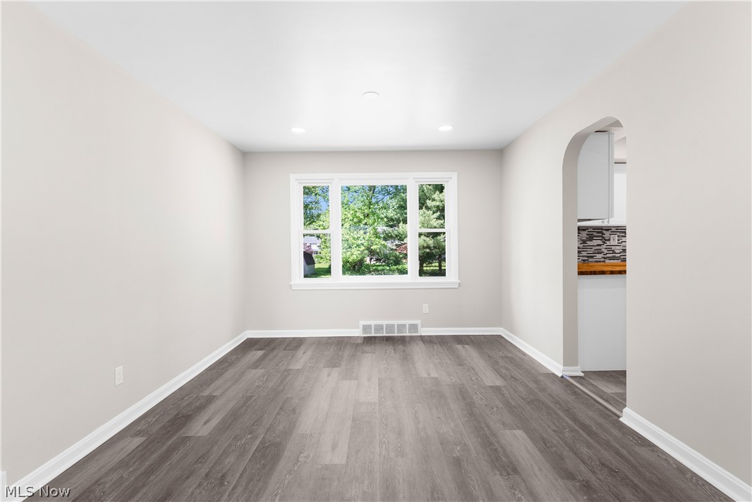 780 Ewing Road Youngstown, OH 44512 - Photo 10 of 47 Gallery Image 10