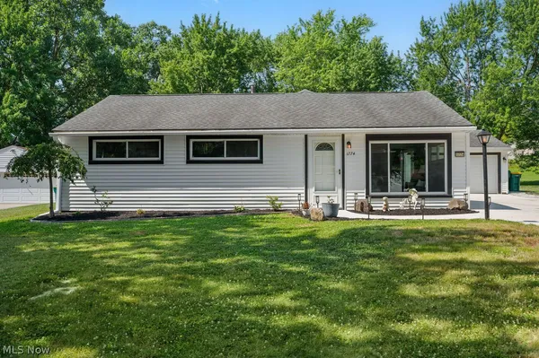 $279,000 | 1774 Westwood Drive, Twinsburg, OH 44087