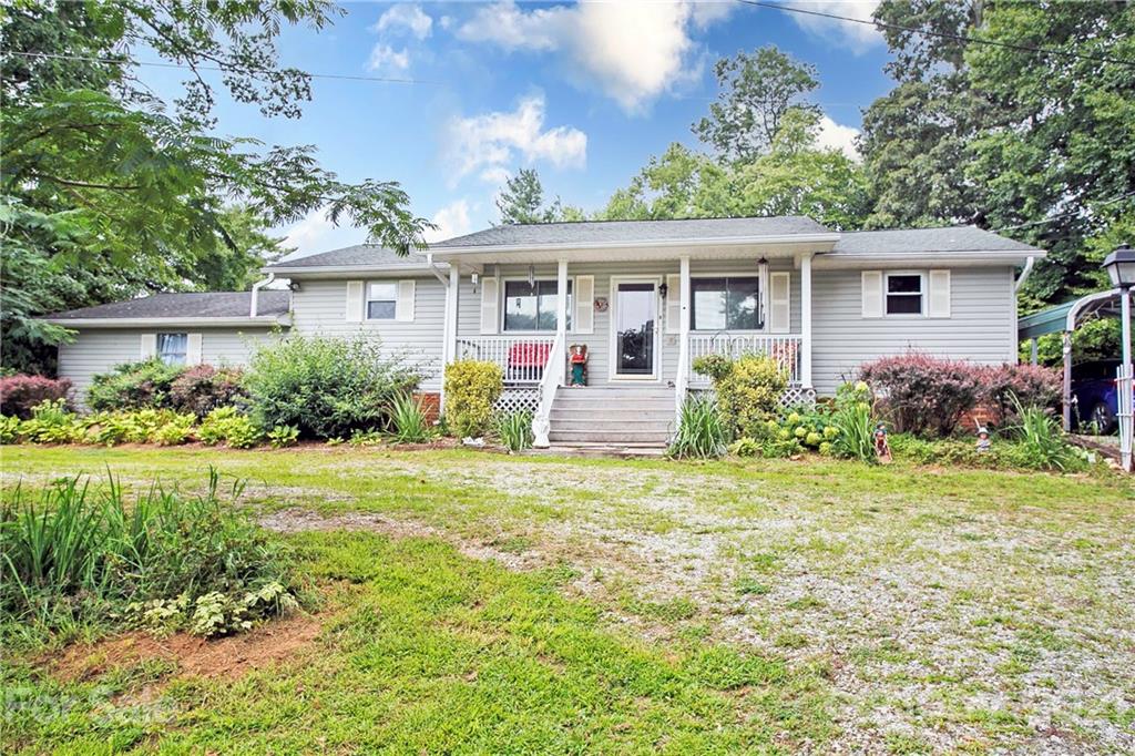 279 Jackson Loop Road Flat Rock, NC 28731 - Photo 1 of 43 Gallery Image 1