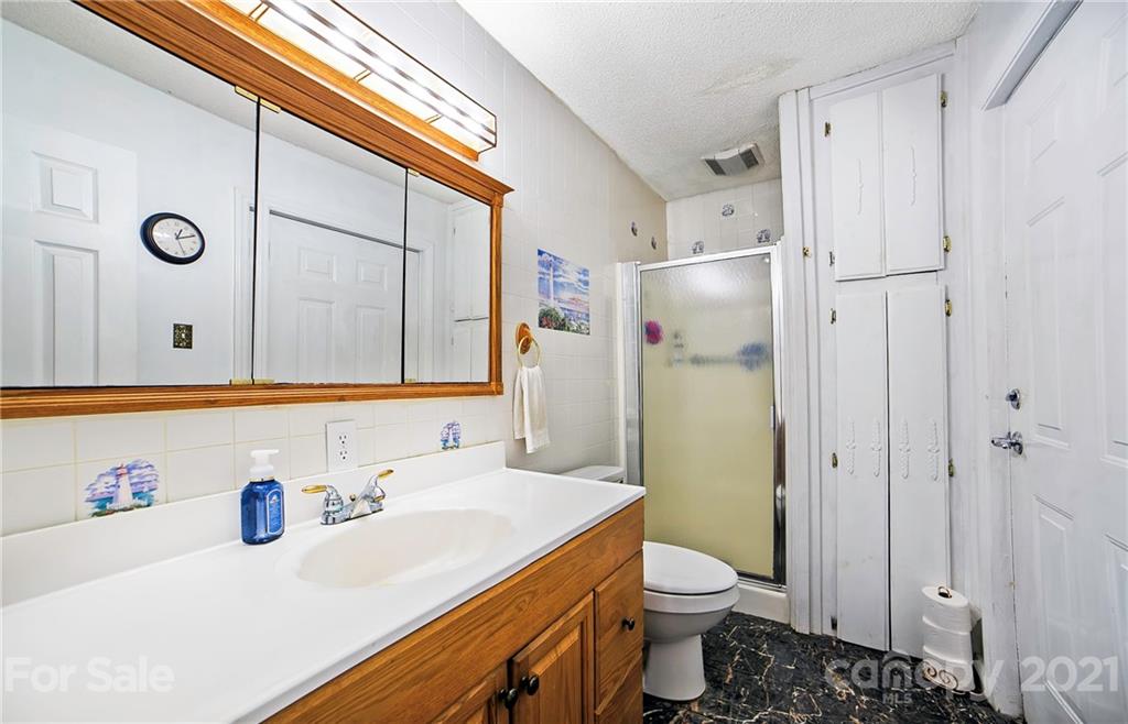 279 Jackson Loop Road Flat Rock, NC 28731 - Photo 20 of 43 Gallery Image 20