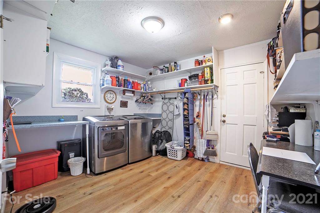 279 Jackson Loop Road Flat Rock, NC 28731 - Photo 26 of 43 Gallery Image 26