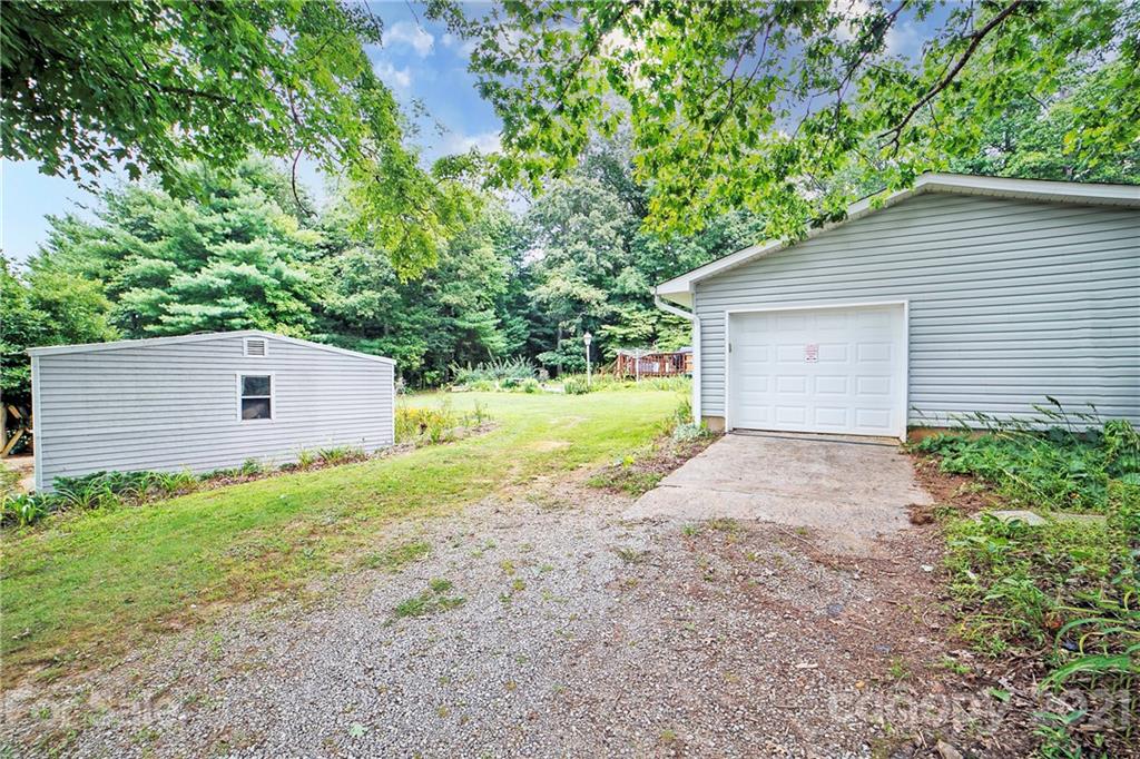 279 Jackson Loop Road Flat Rock, NC 28731 - Photo 35 of 43 Gallery Image 35
