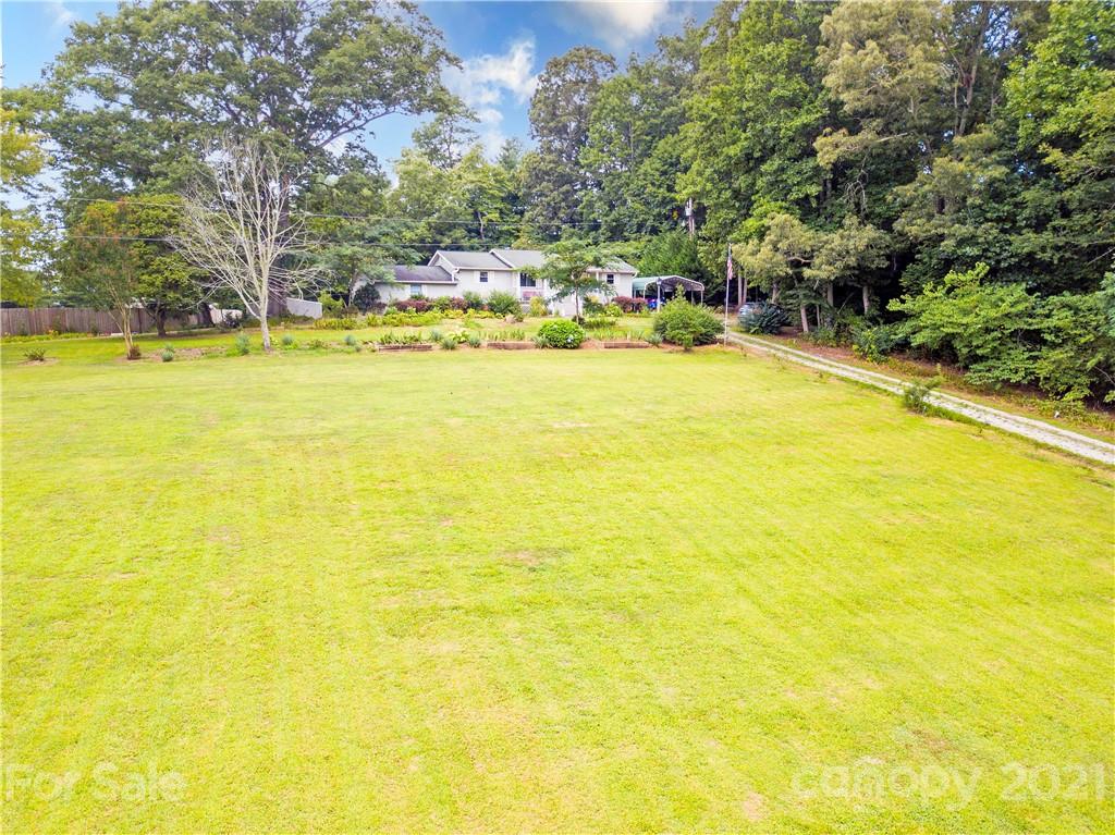 279 Jackson Loop Road Flat Rock, NC 28731 - Photo 37 of 43 Gallery Image 37