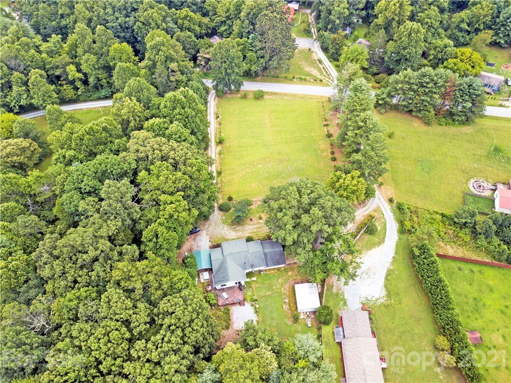 279 Jackson Loop Road Flat Rock, NC 28731 - Photo 42 of 43 Gallery Image 42