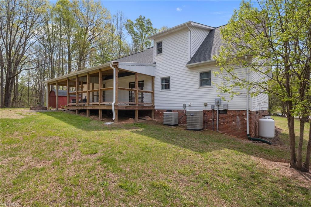 233 Rock Spring Drive Reidsville, NC 27320 - Photo 23 of 45
