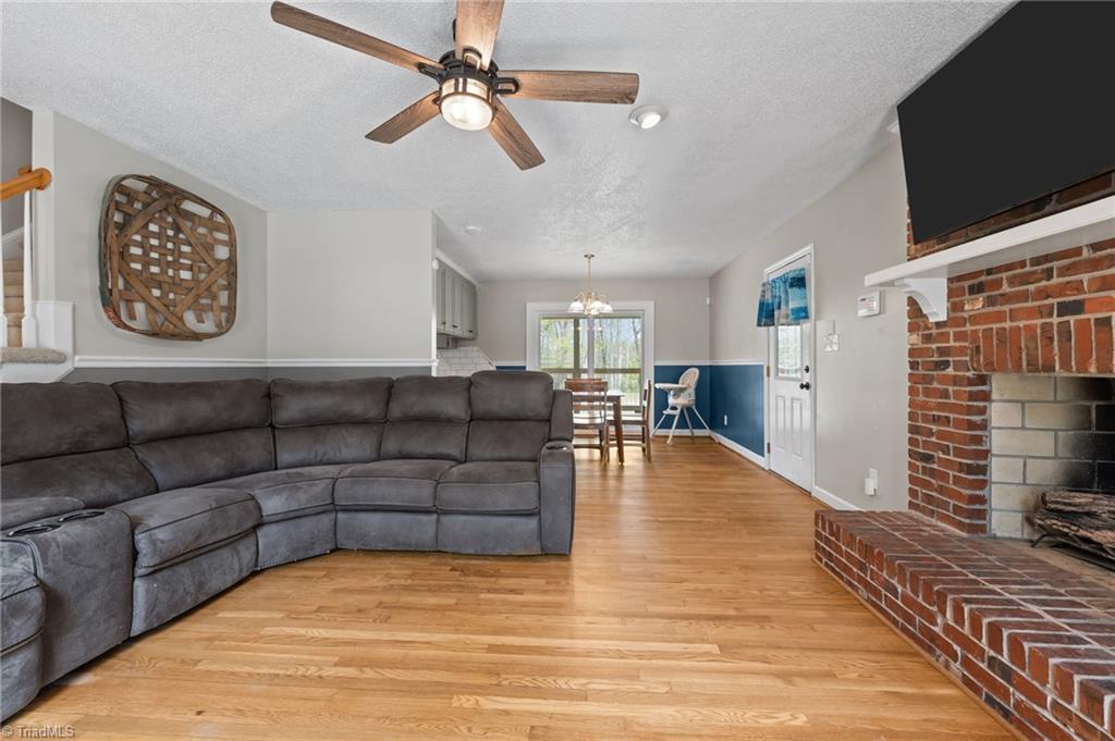 233 Rock Spring Drive Reidsville, NC 27320 - Photo 9 of 45
