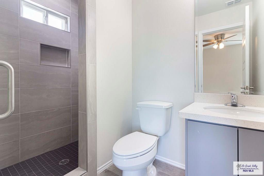 2815 East Price Road, Unit 127 Brownsville, TX 78521 - Photo 4 of 12 Gallery Image 4