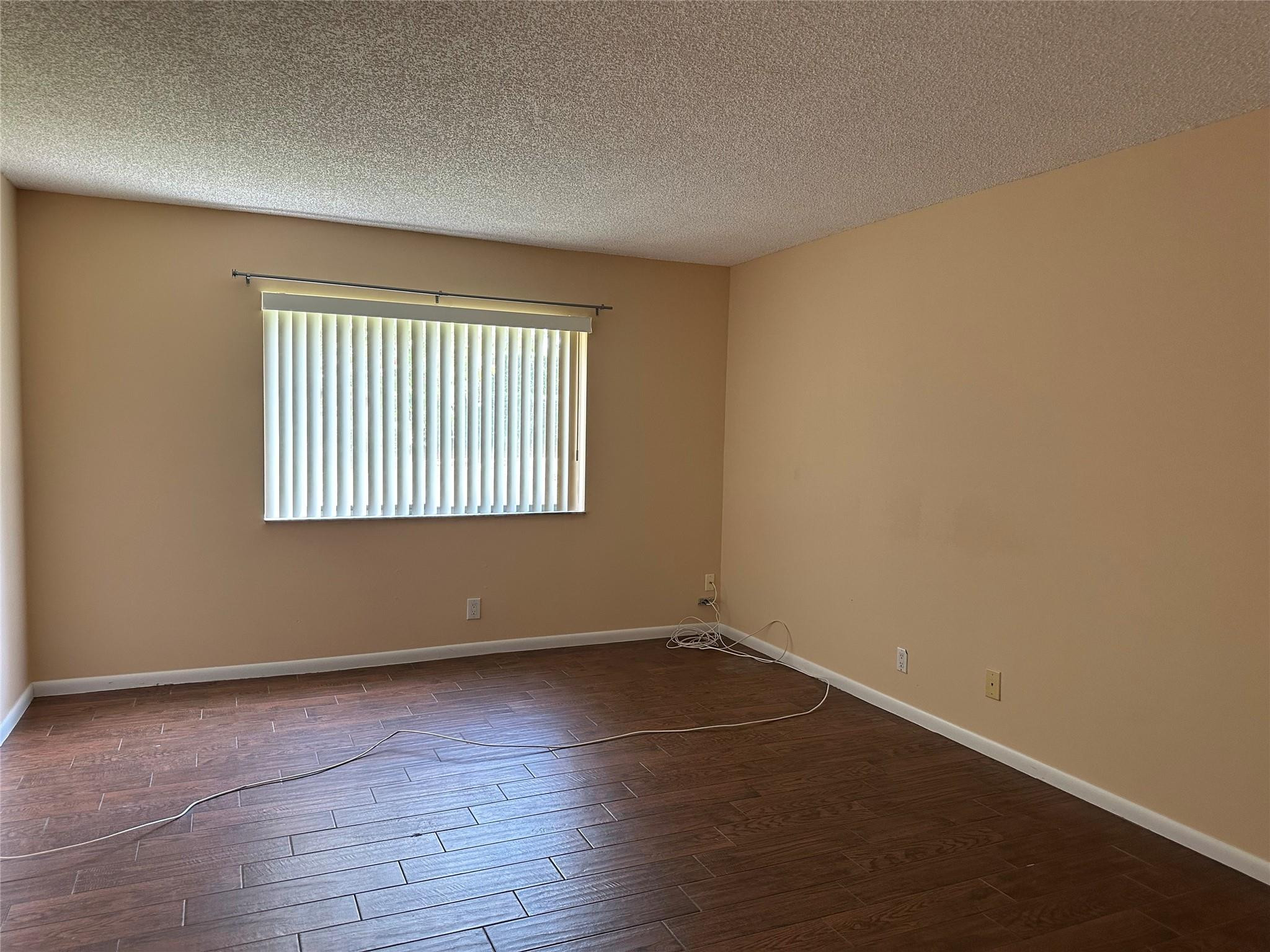310 Racquet Club Road, Unit 103 Weston, FL 33326 - Photo 5 of 13 MASTER BEDROOM
