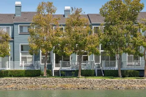 $1,389,831 | 851 Columbia Circle, Redwood Shores, CA 94065