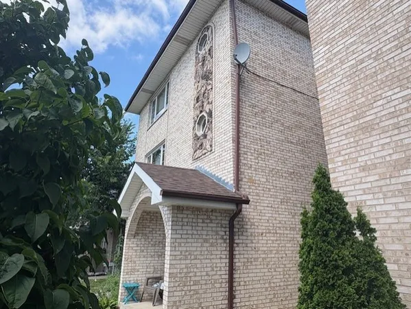 $210,000 | 2037 North 74th Avenue, Unit 3, Elmwood Park, IL 60707
