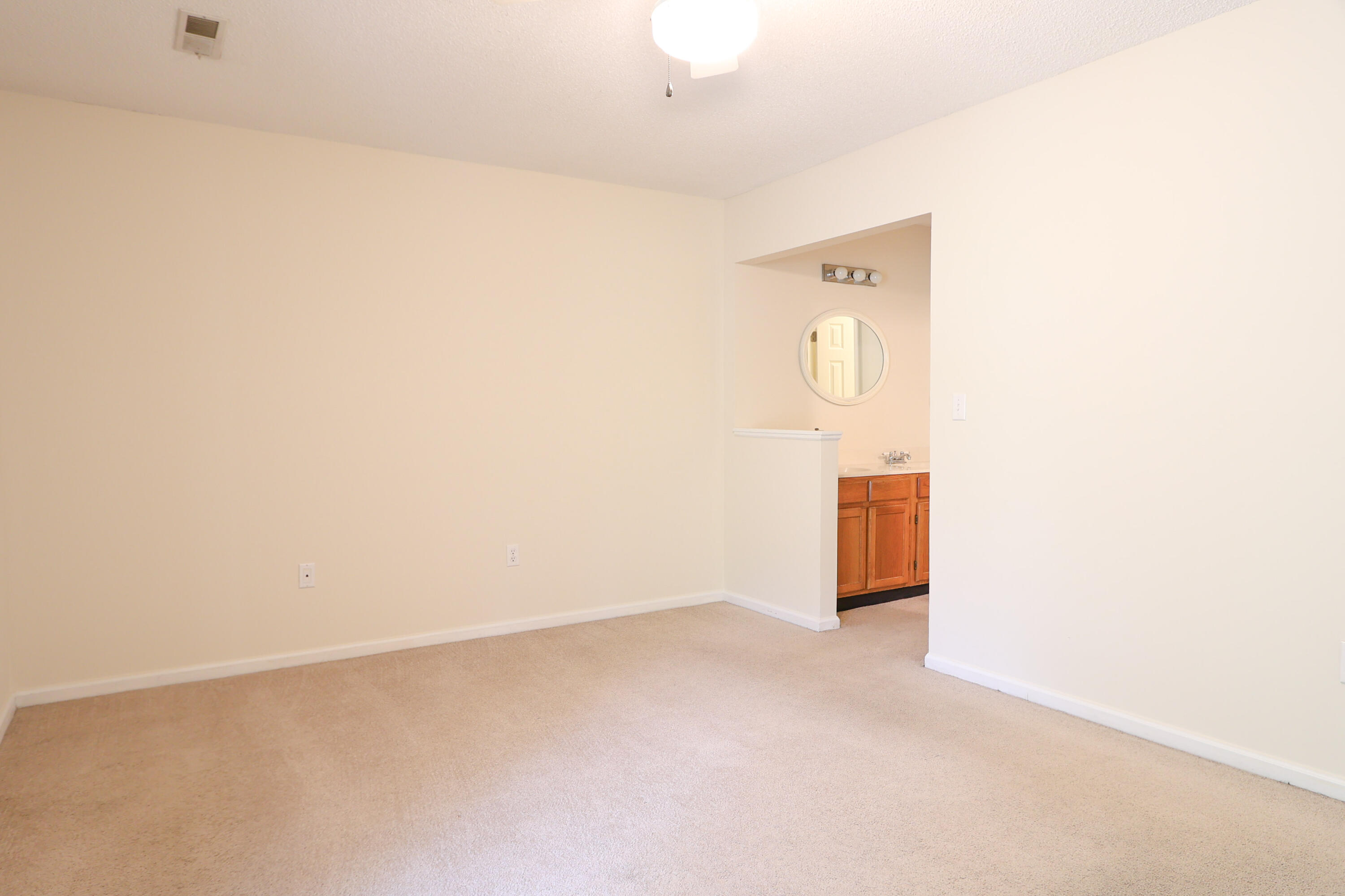 403 Sunny Side Way Summerville, SC 29485 - Photo 11 of 20 382A6588-11