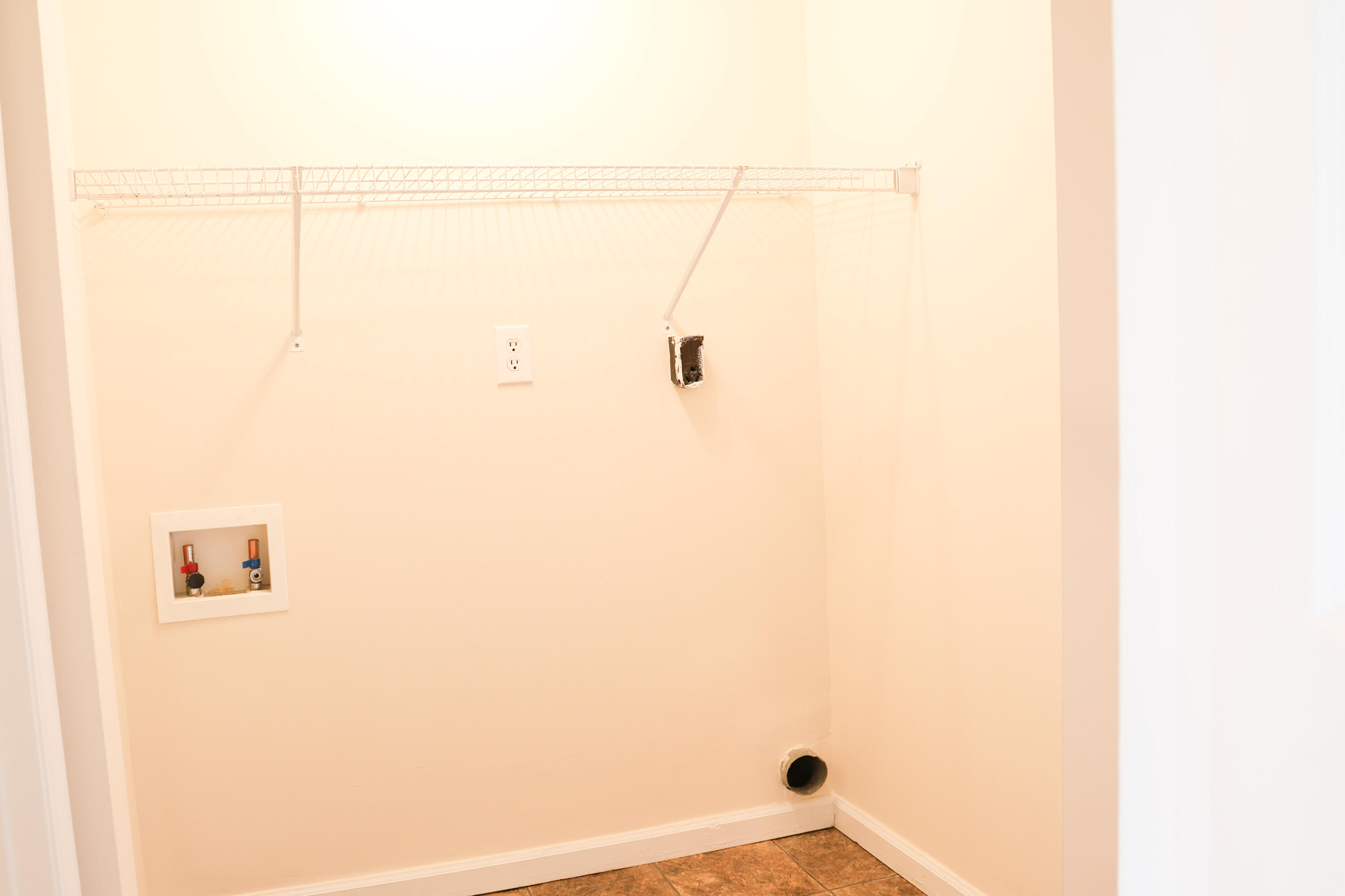 403 Sunny Side Way Summerville, SC 29485 - Photo 10 of 20 382A6598-16 - Copy