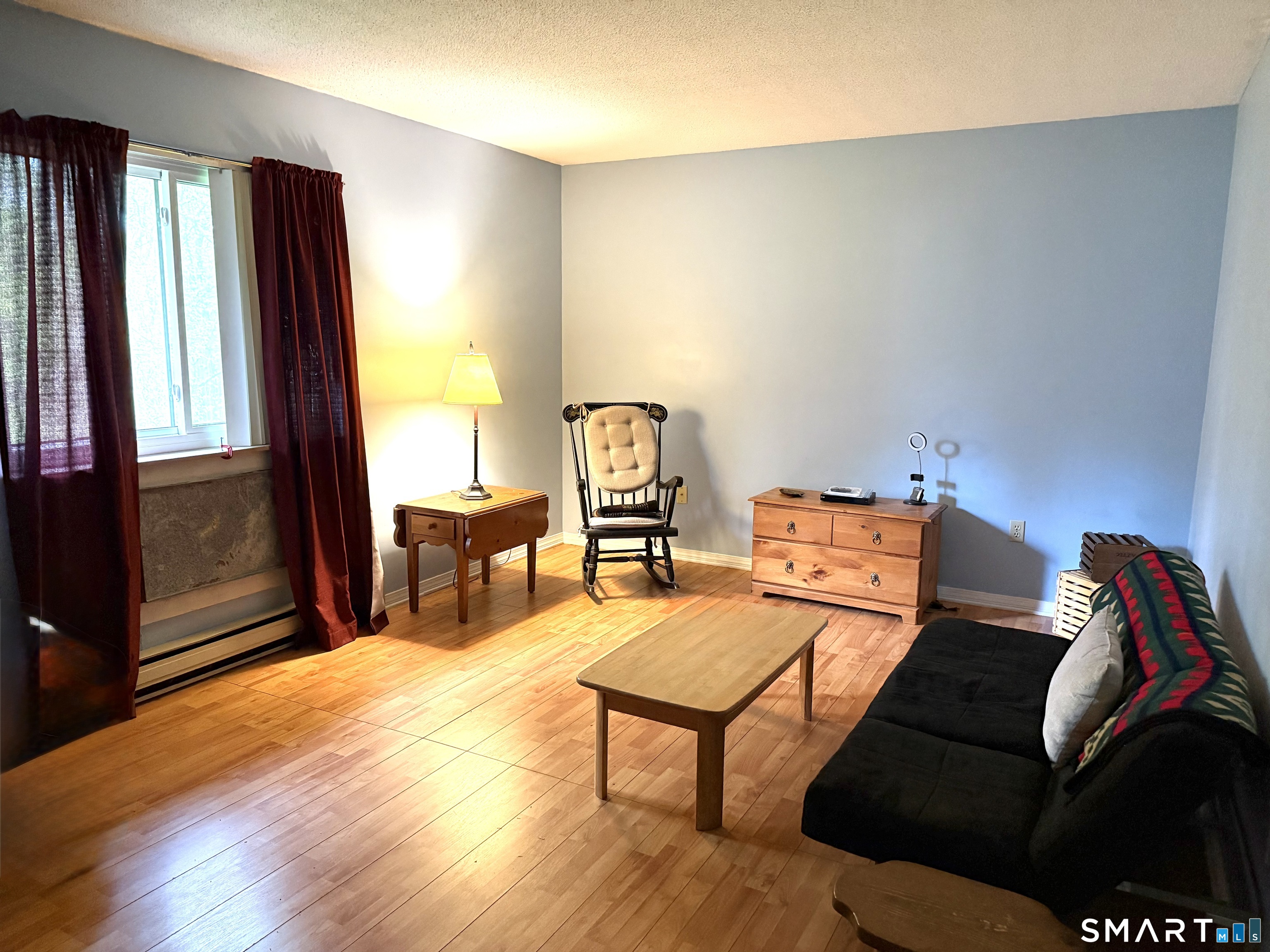 264 Scott Road, Unit 4 Waterbury, CT 06705 - Photo 2 of 13