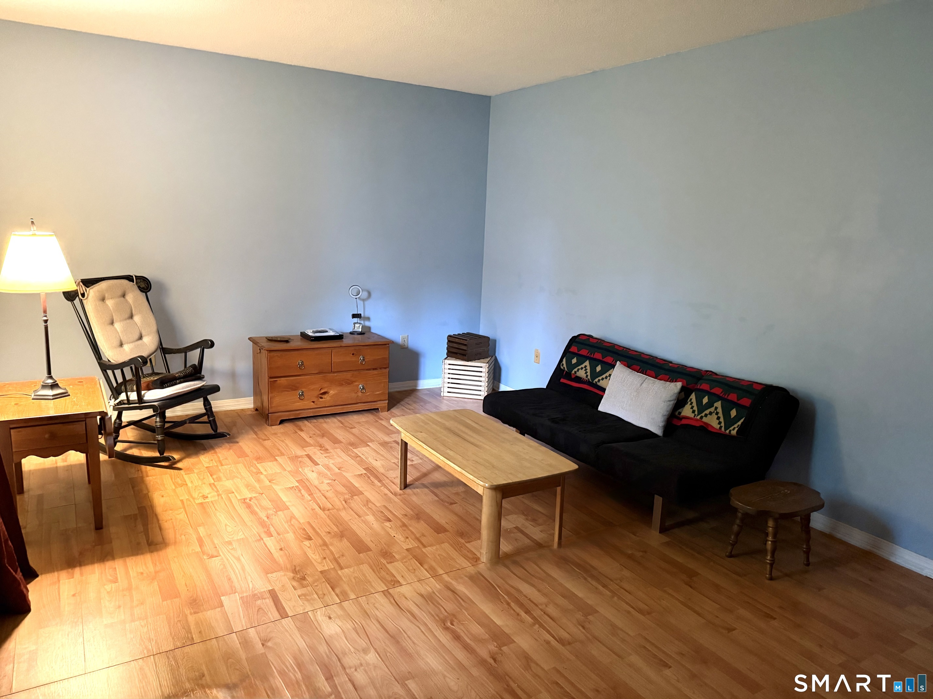 264 Scott Road, Unit 4 Waterbury, CT 06705 - Photo 3 of 13