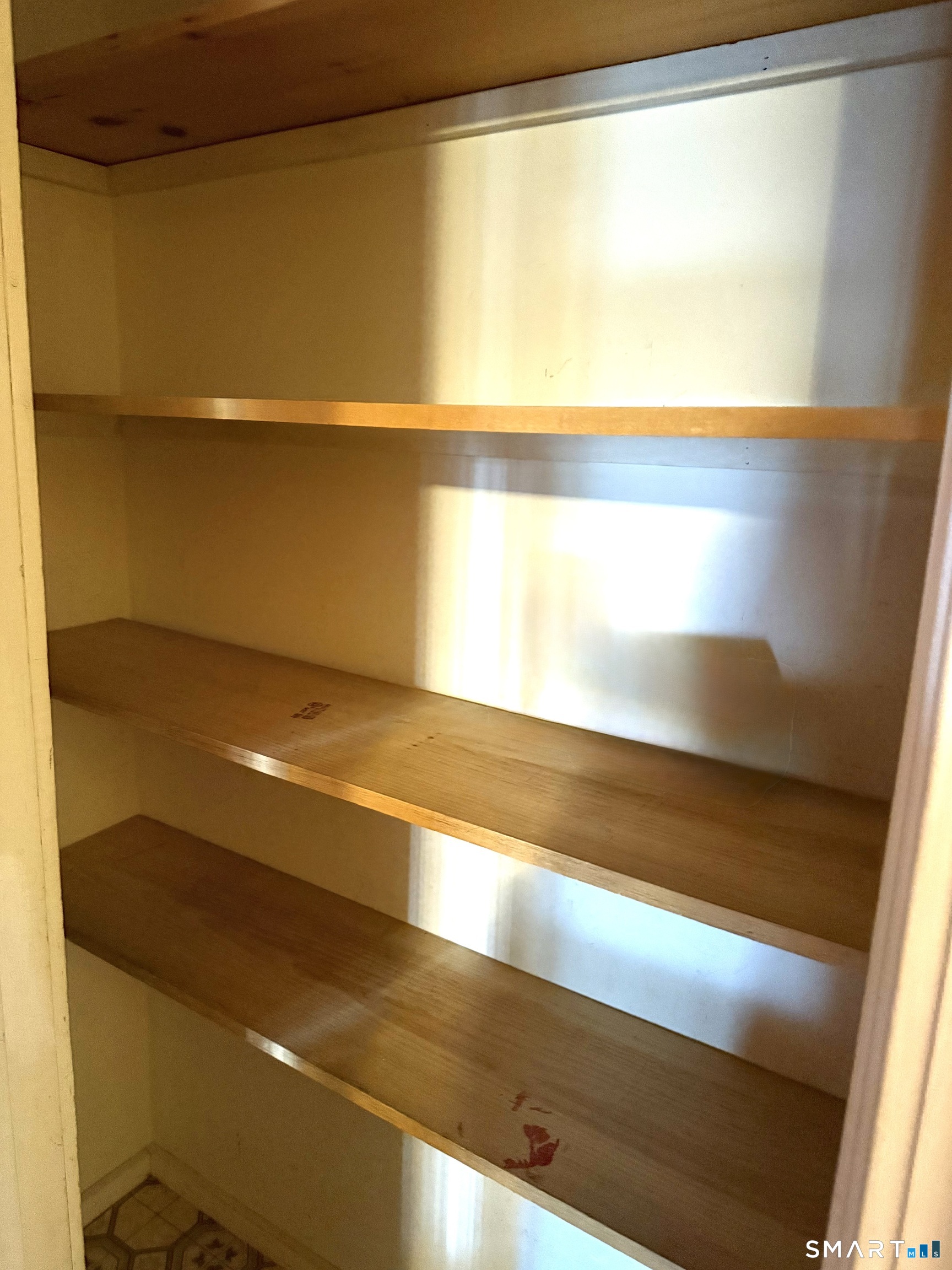 264 Scott Road, Unit 4 Waterbury, CT 06705 - Photo 8 of 13