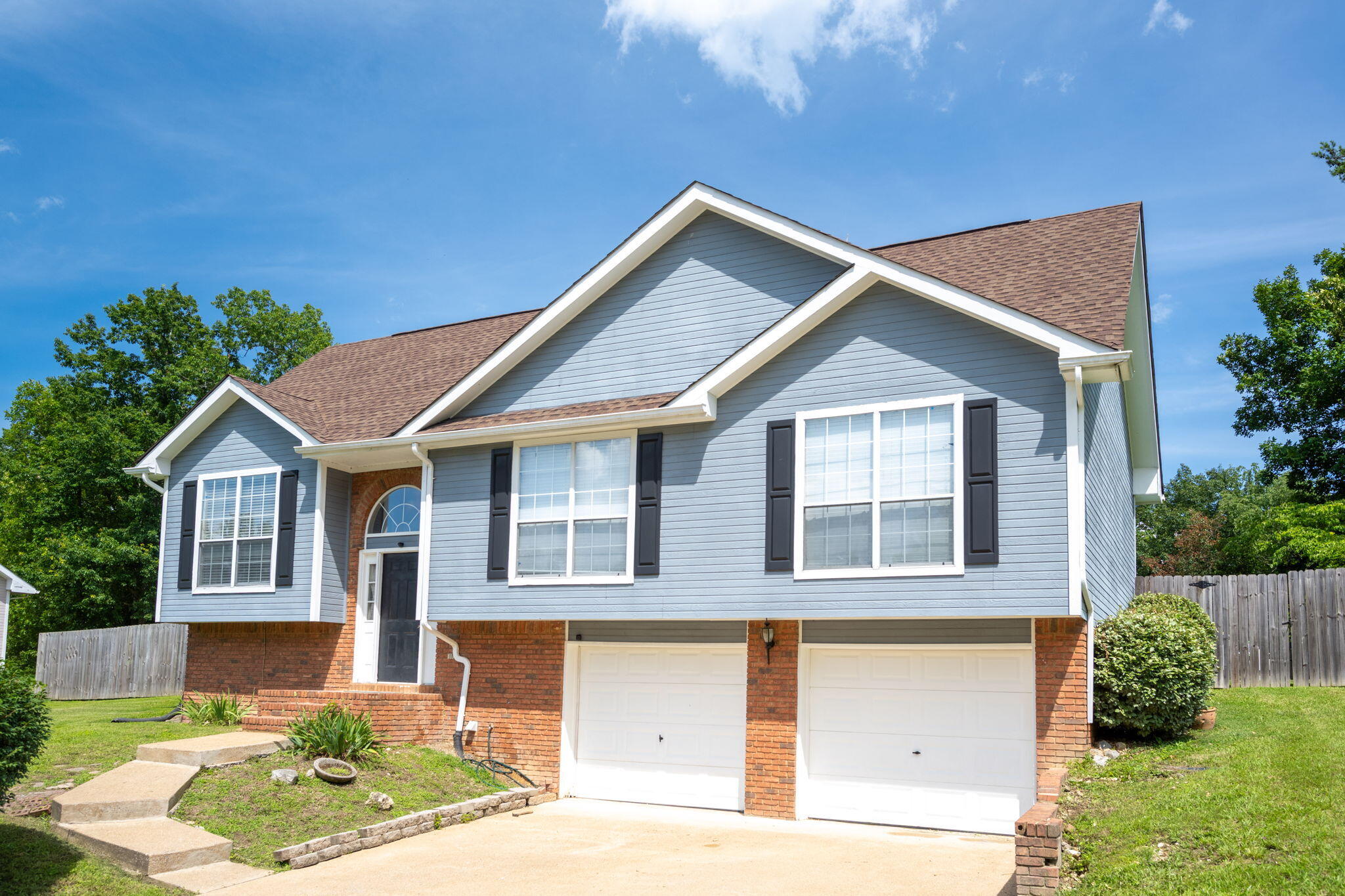 6220 Hunter Valley Road Ooltewah, TN 37363 - Photo 1 of 35 2-web-or-mls-DSC_4809